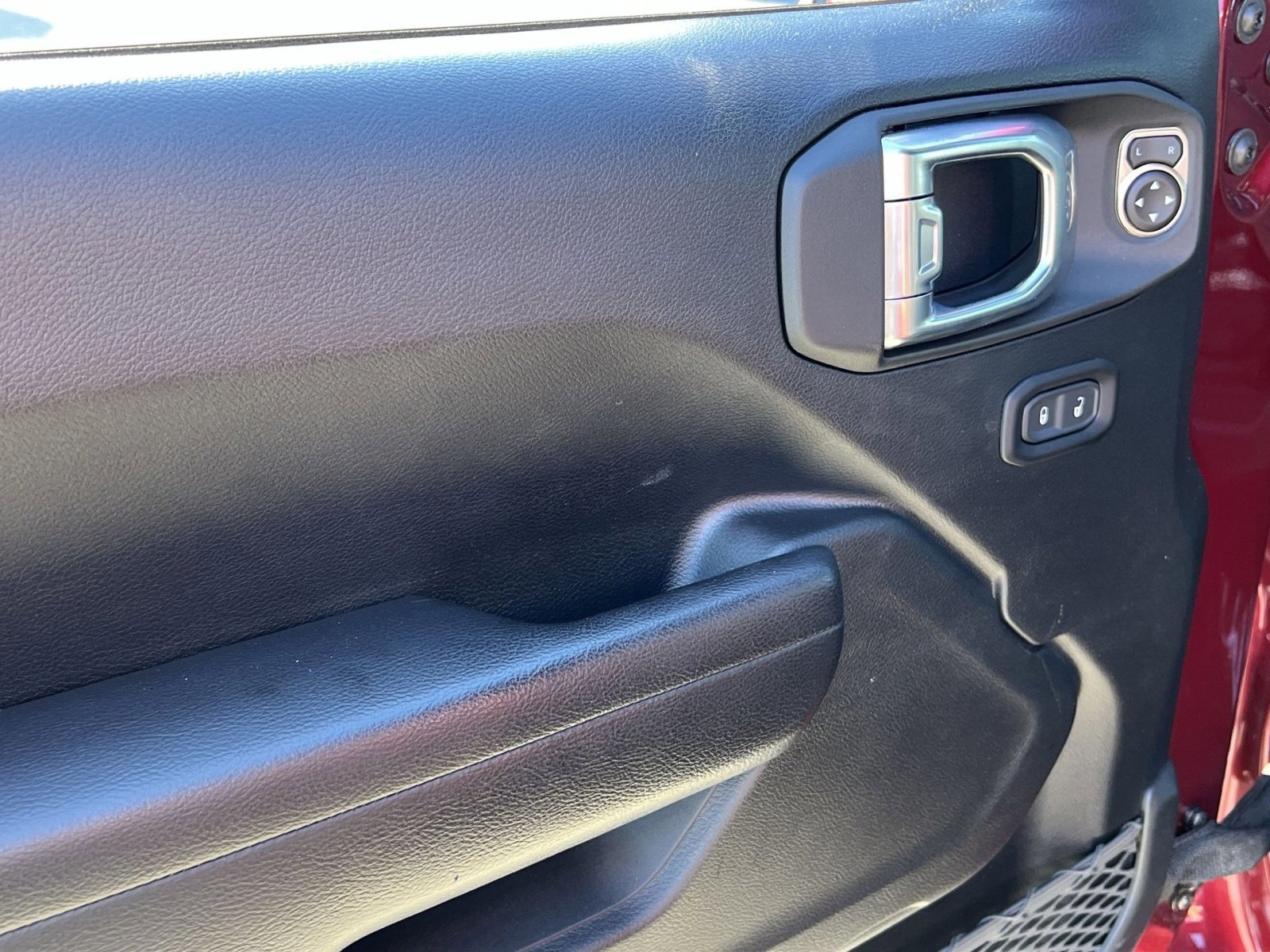 Used 2021 Jeep Wrangler Unlimited Rubicon image 15