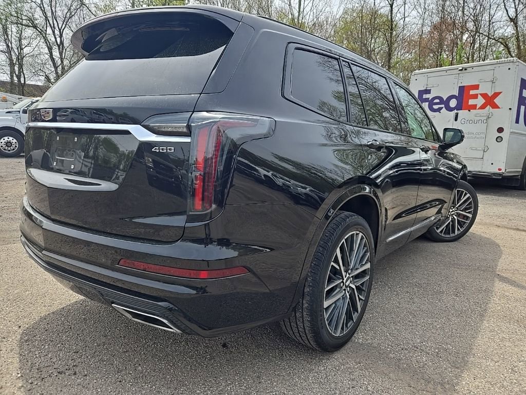 Used 2023 Cadillac XT6 Sport AWD/4WD image 4
