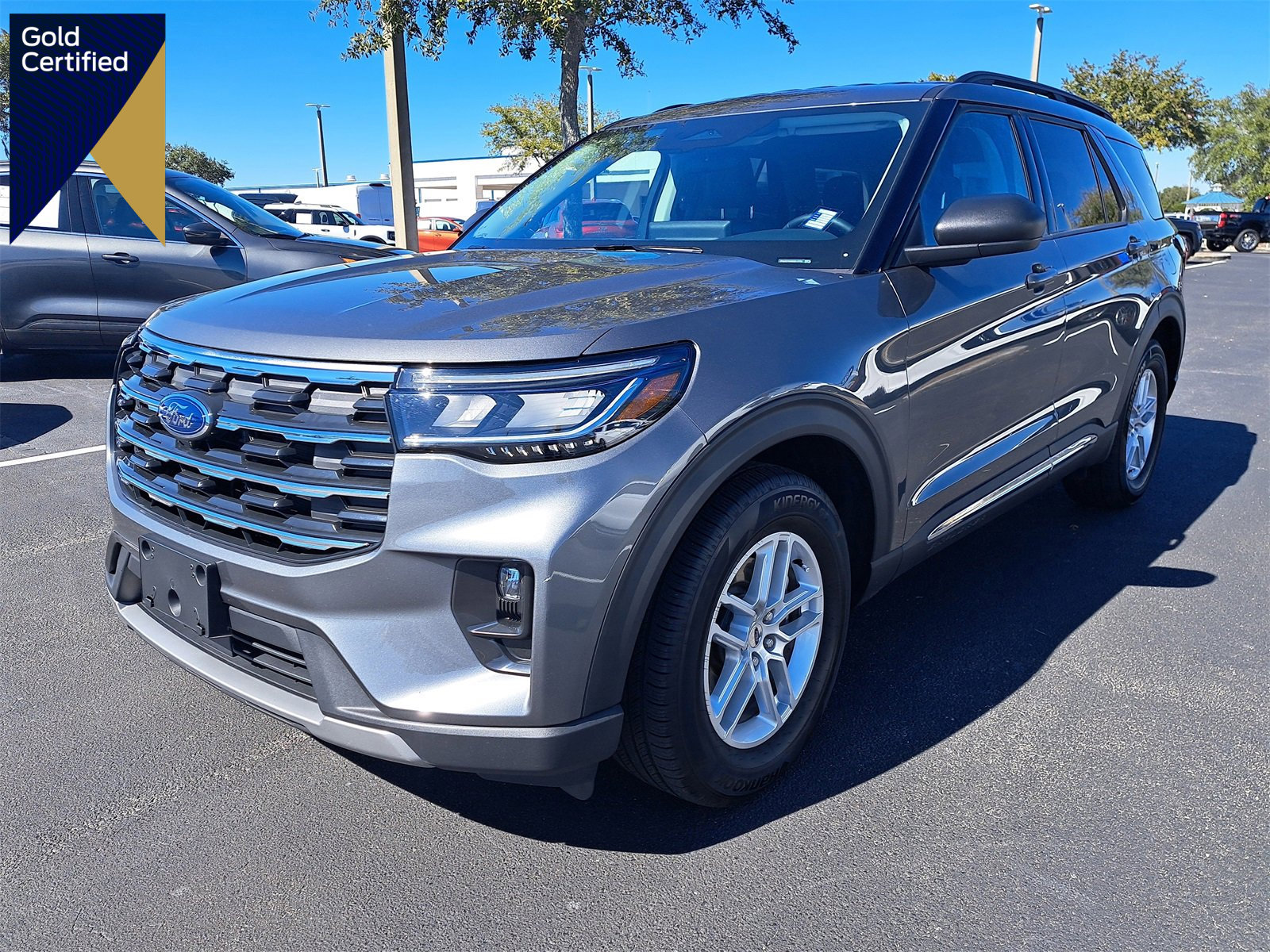 Certified 2025 Ford Explorer Active w/ Active Comfort Package