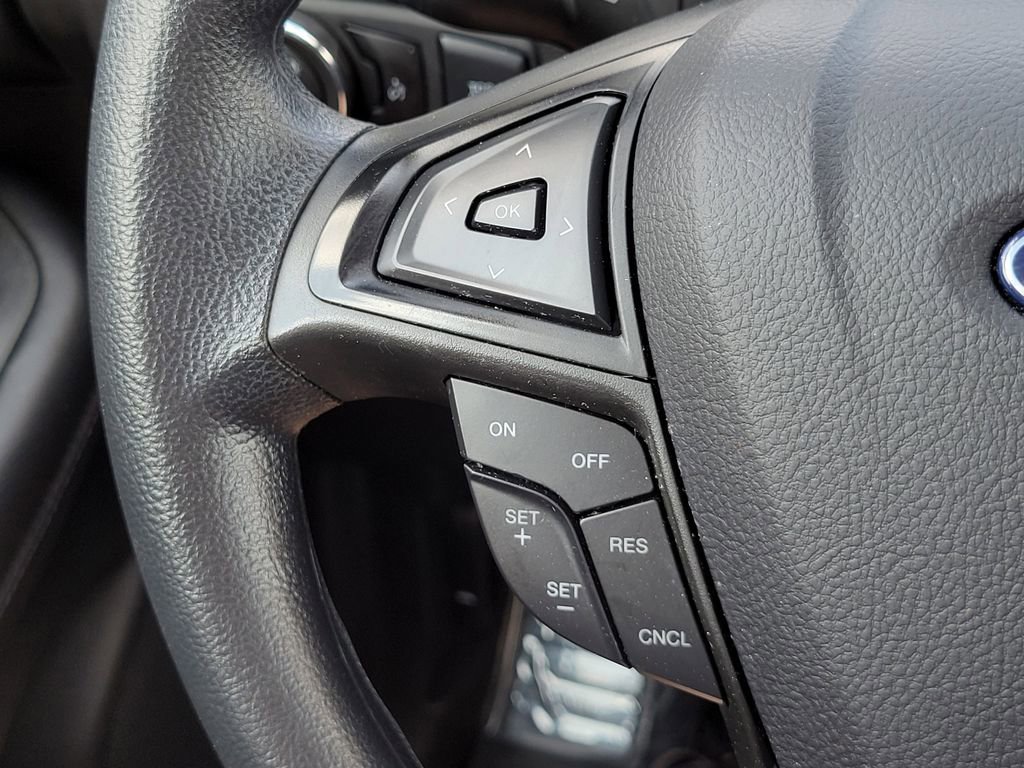 Certified 2024 Ford Edge SE image 27