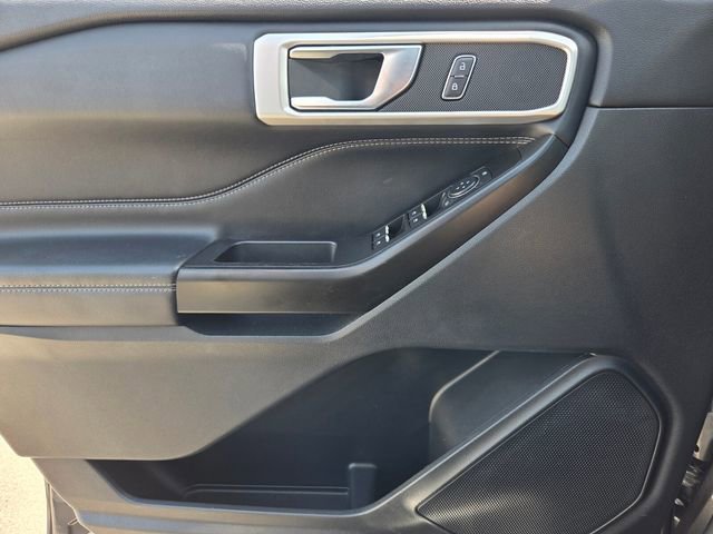 Certified 2020 Ford Explorer XLT w/ Equipment Group 202A image 23