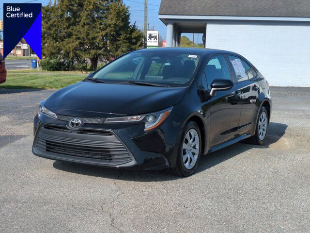 Used 2023 Toyota Corolla LE image 1