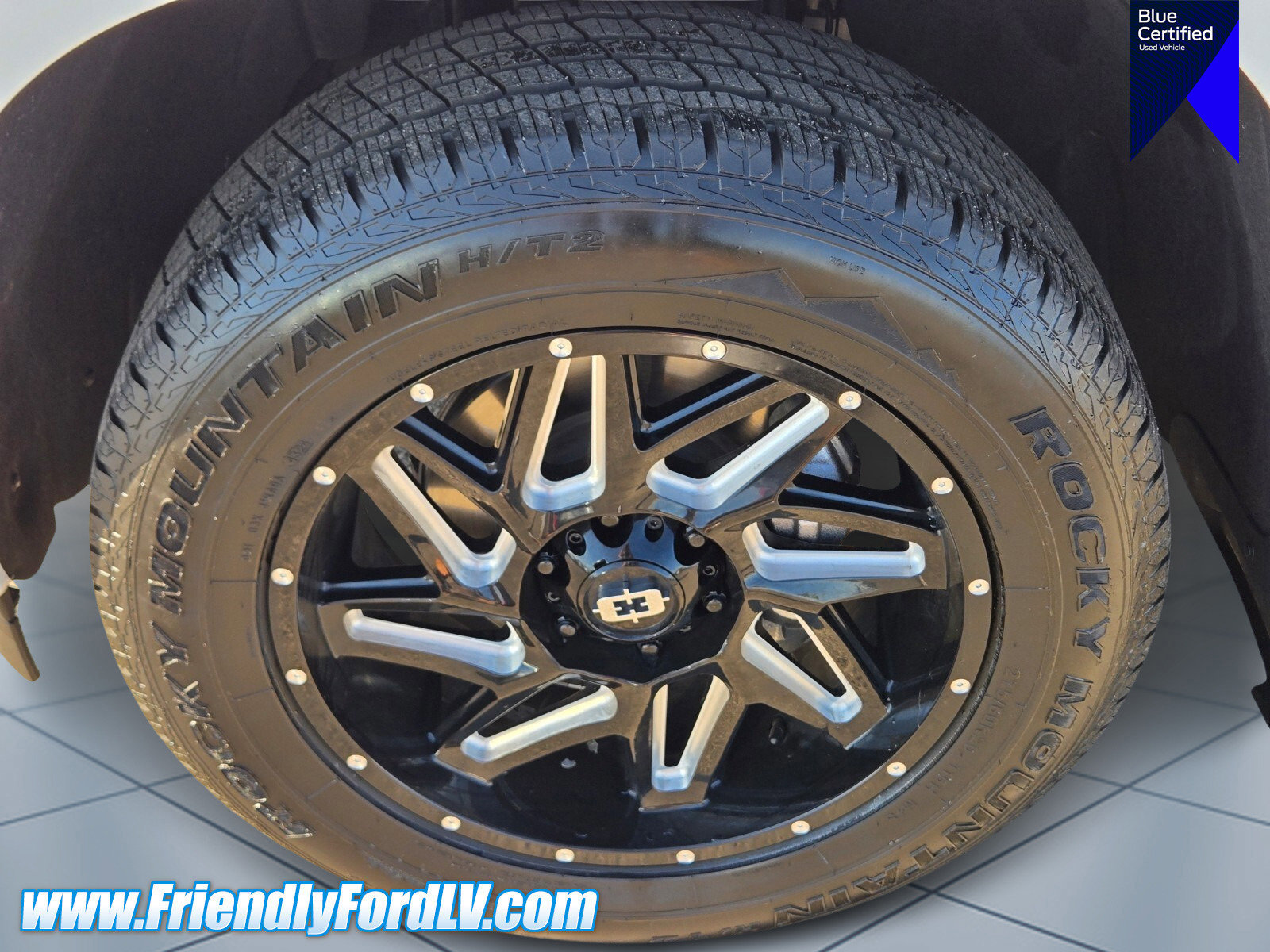 Used 2023 Chevrolet Silverado 1500 Custom image 8