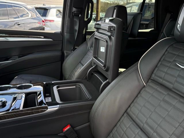 Used 2026 Cadillac Escalade Platinum Sport w/ LPO, Floor Liner Package image 51