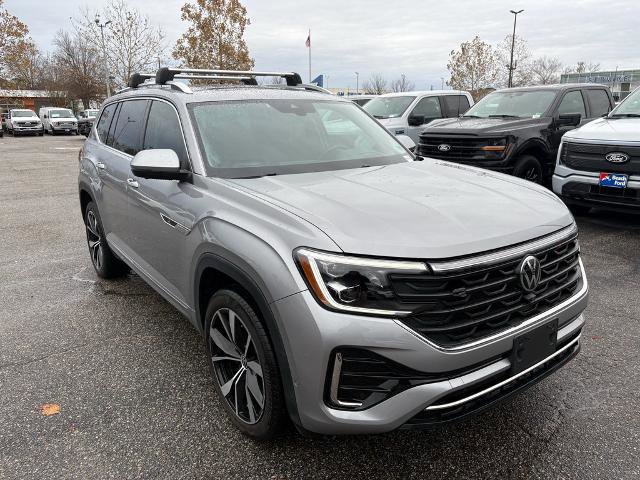 Used 2024 Volkswagen Atlas SEL Premium R-Line image 7