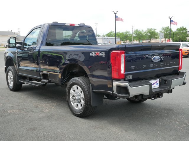 Certified 2023 Ford F250 XLT w/ Snow Plow/Camper Package AWD/4WD image 6