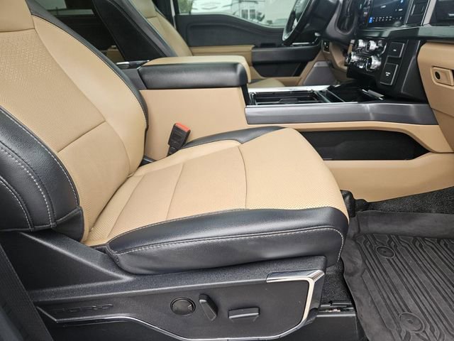 Certified 2024 Ford F450 Lariat w/ Lariat Ultimate Package AWD/4WD image 17