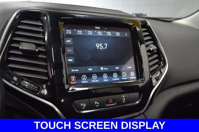 Used 2021 Jeep Cherokee Limited w/ Trailer Tow Group AWD/4WD image 12