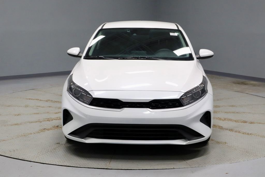 Used 2023 Kia Forte LXS image 8