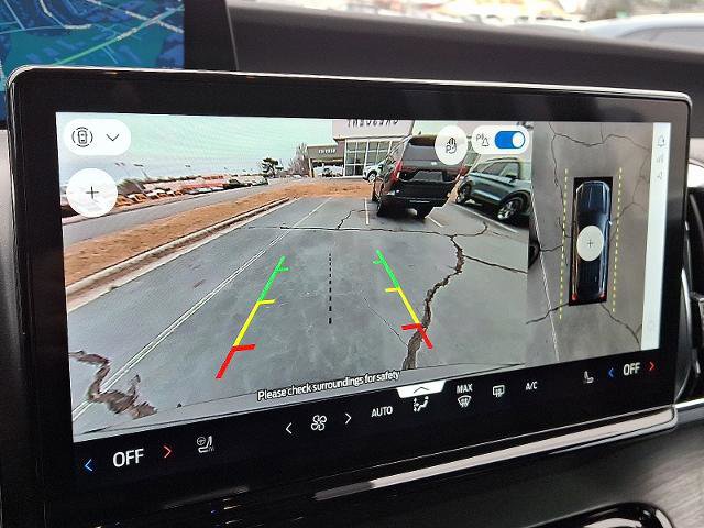 Certified 2025 Ford Expedition Max Platinum image 17