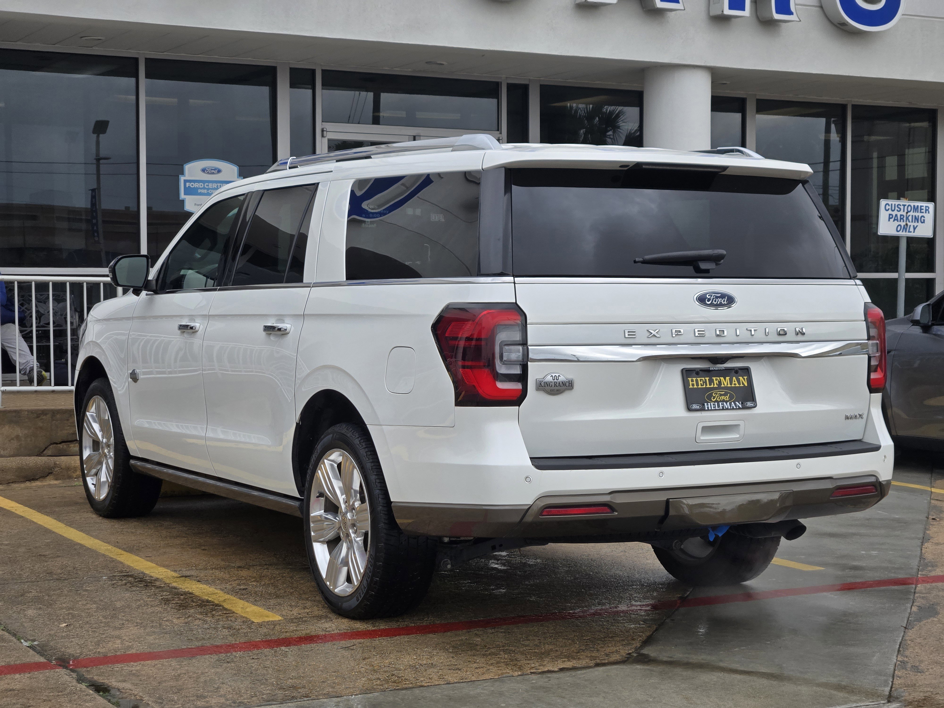 Certified 2023 Ford Expedition Max King Ranch RWD image 2