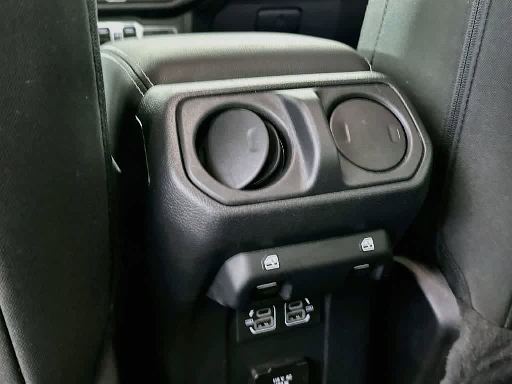 Used 2023 Jeep Wrangler Unlimited Sahara w/ Cold Weather Group AWD/4WD image 13