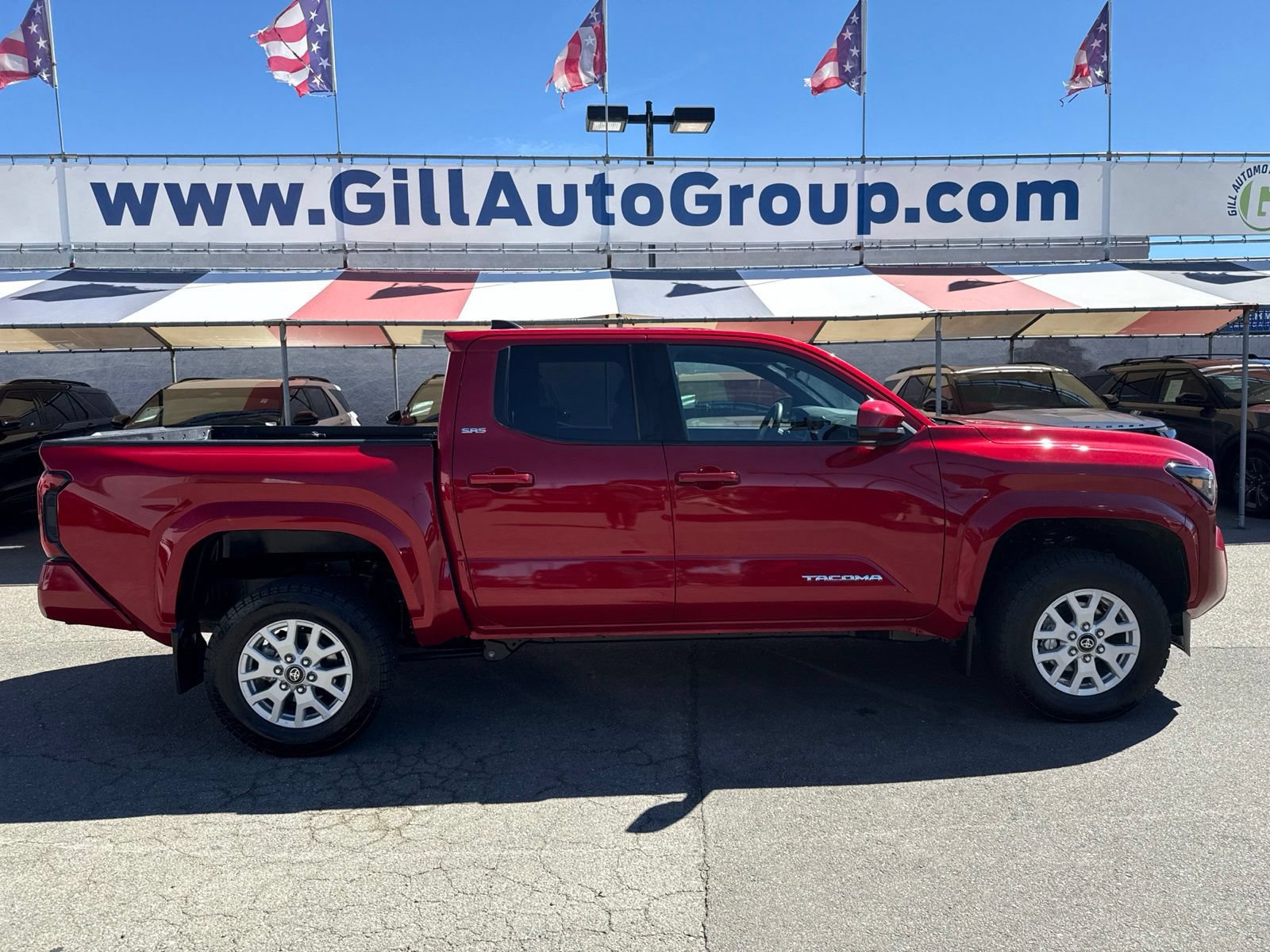 Used 2024 Toyota Tacoma SR5 AWD/4WD image 6