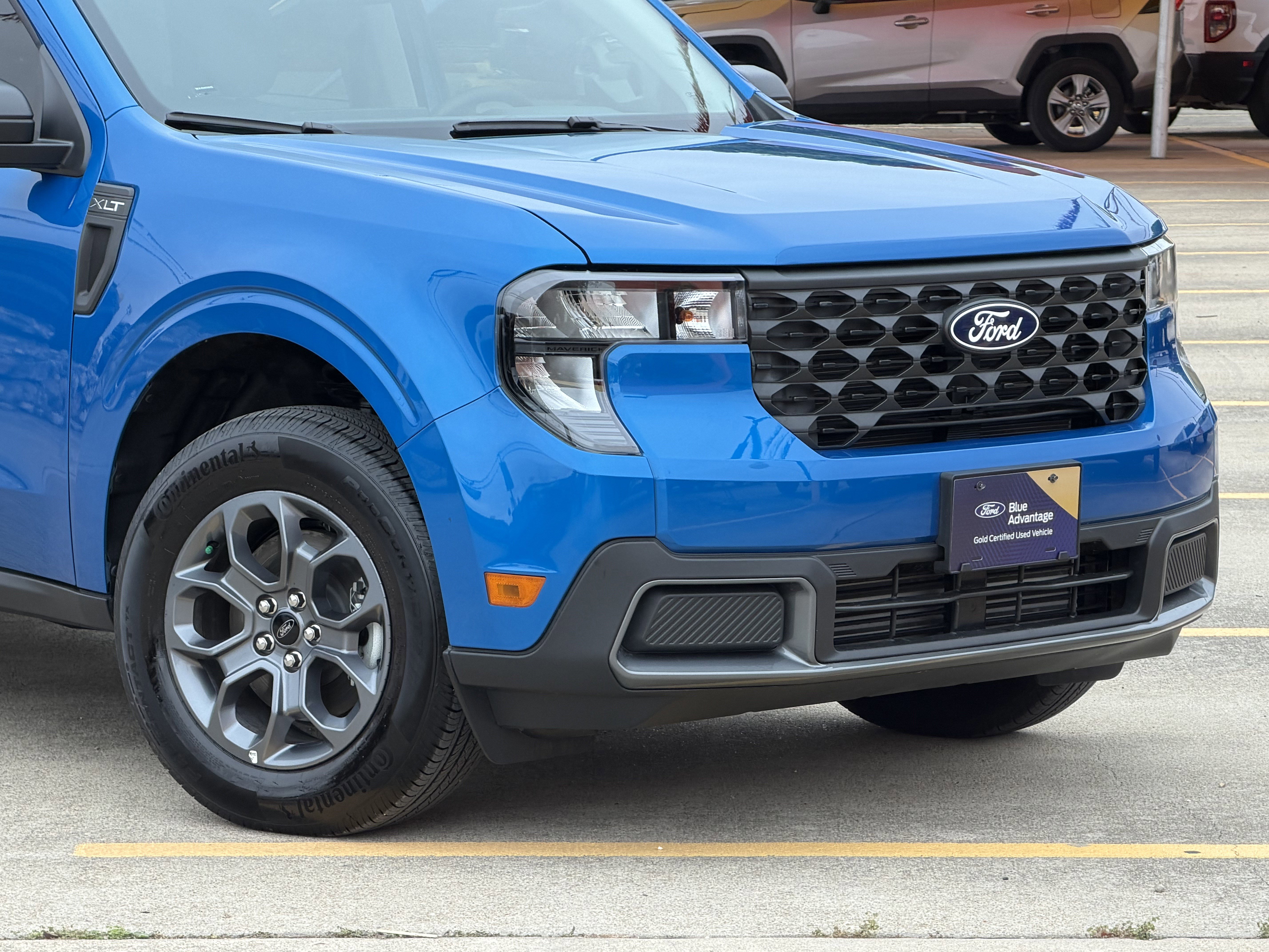 Certified 2025 Ford Maverick XLT w/ Equipment Group 302A AWD/4WD image 2