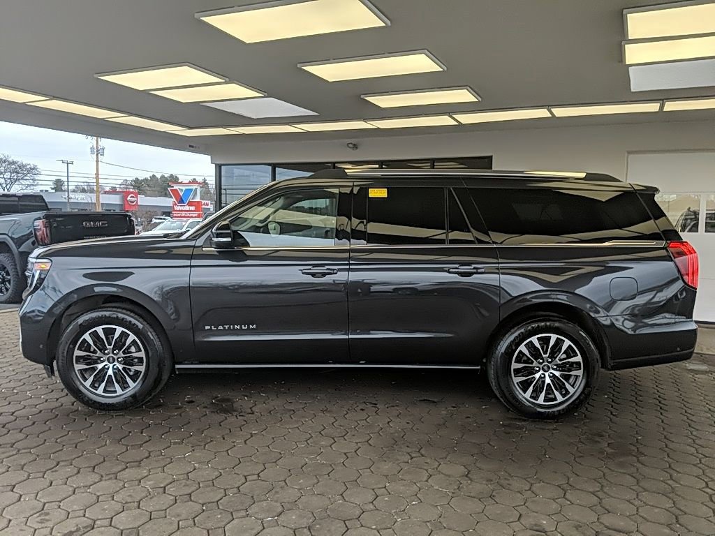 Certified 2025 Ford Expedition Max Platinum image 6