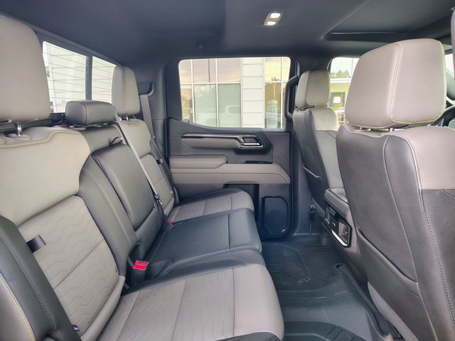 Used 2024 Chevrolet Silverado 1500 ZR2 w/ Technology Package AWD/4WD image 16