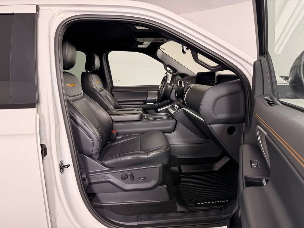 Certified 2025 Ford Expedition Tremor AWD/4WD image 22