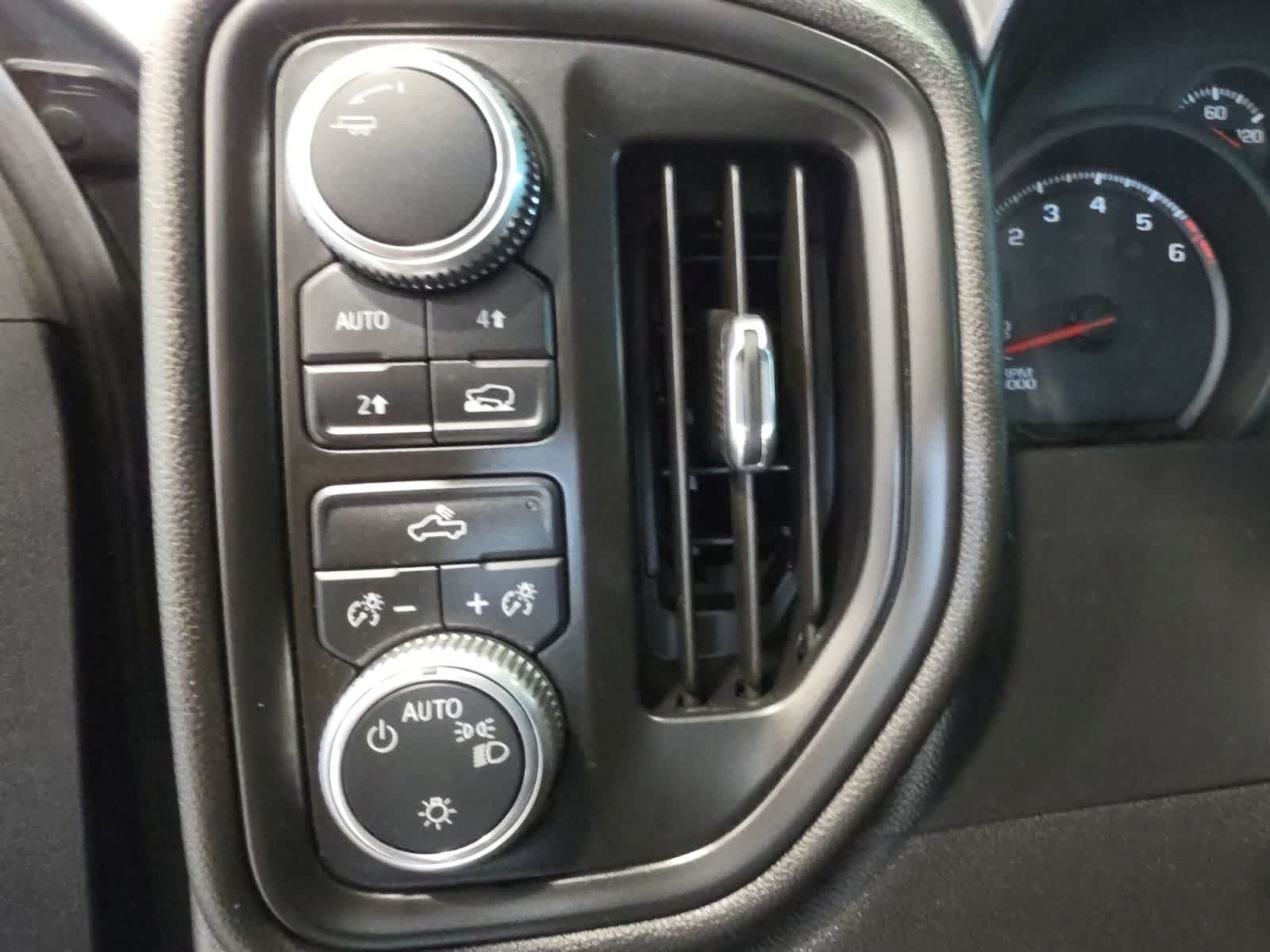 Used 2020 GMC Sierra 1500 4x4 Crew Cab image 20