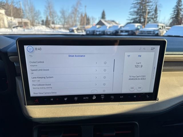 Certified 2025 Ford Maverick Lariat w/ 4K Tow Package image 29