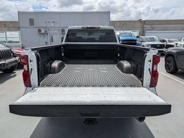 Used 2025 Chevrolet Silverado 2500 LT w/ Convenience Package AWD/4WD image 13