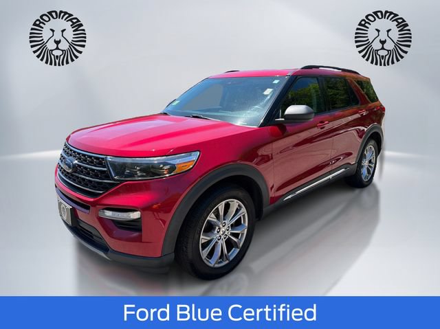 Certified 2020 Ford Explorer XLT w/ Equipment Group 202A AWD/4WD image 1
