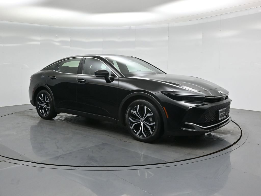 Used 2024 Toyota Crown Limited image 20