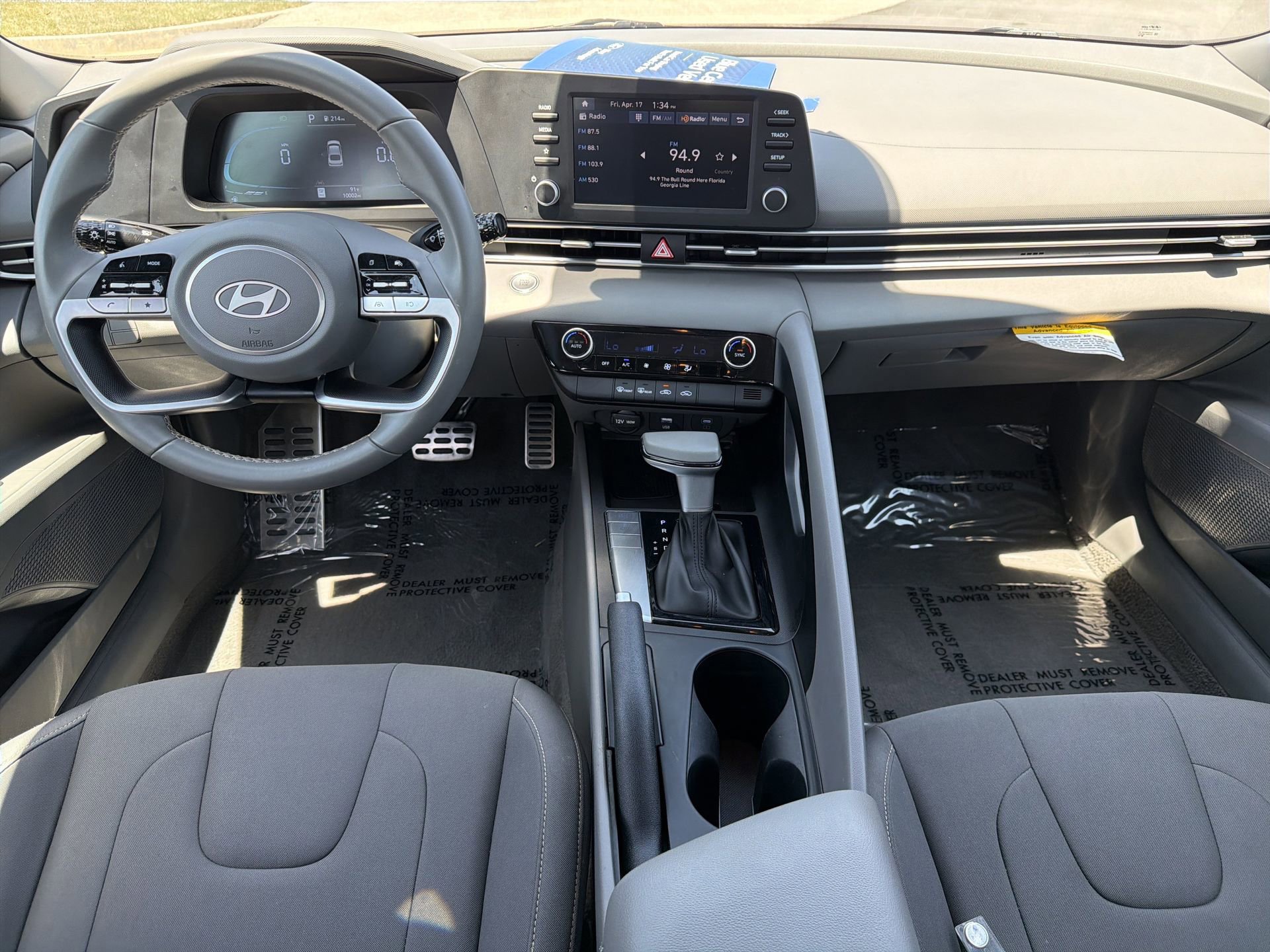 Used 2025 Hyundai Elantra Sport image 9