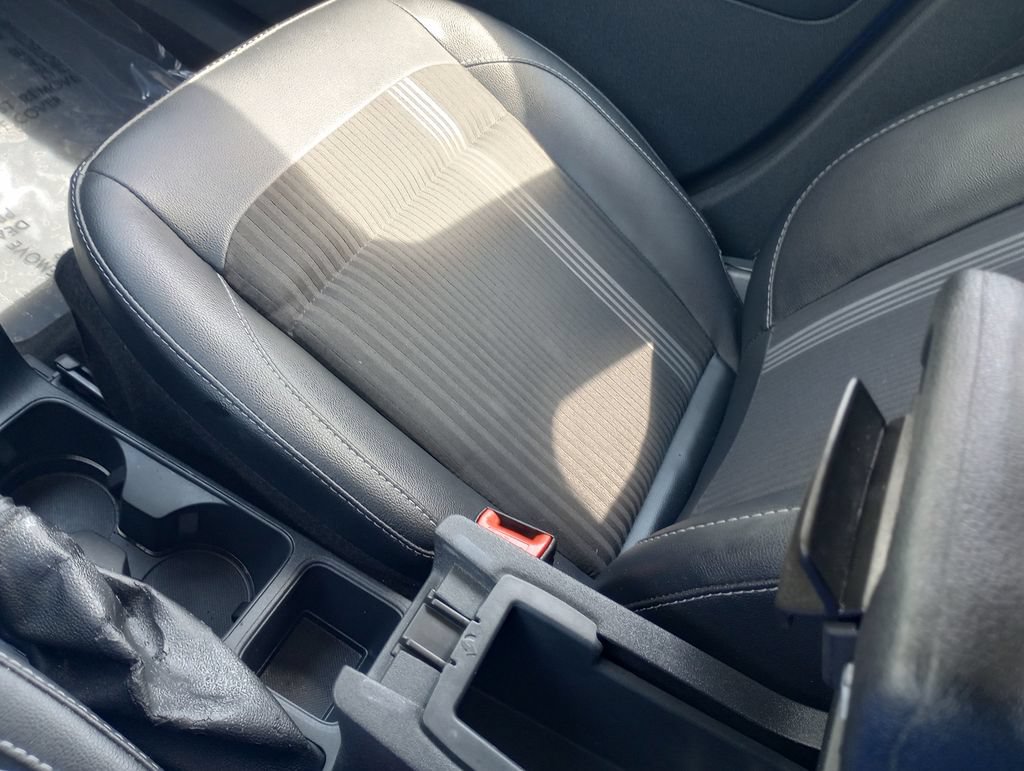 Certified 2021 Ford EcoSport SES AWD/4WD image 34