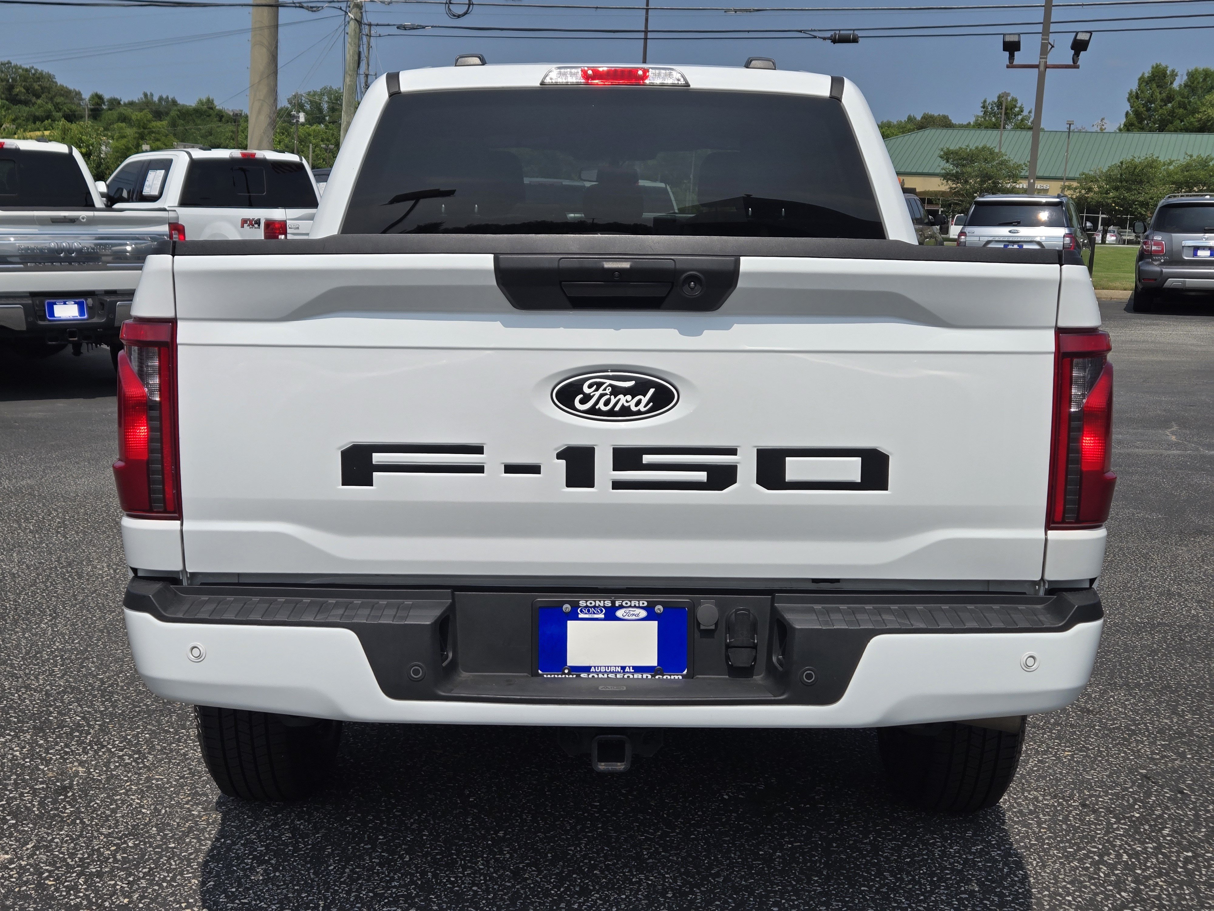 Certified 2024 Ford F150 XLT w/ FX4 Off-Road Package AWD/4WD image 9