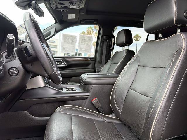 Used 2021 Chevrolet Tahoe Premier w/ Premium Package RWD image 23