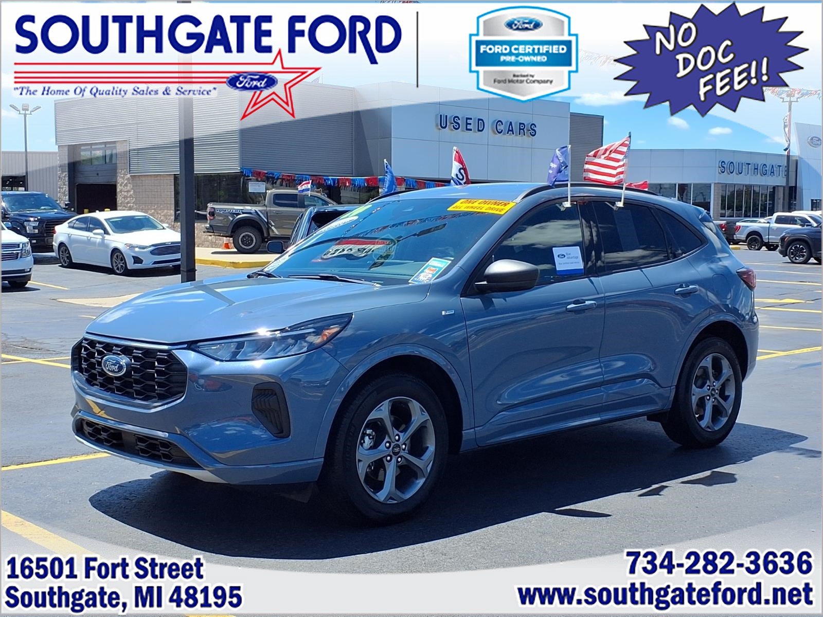 Certified 2024 Ford Escape ST-Line w/ Tech Pack #1 AWD/4WD image 1