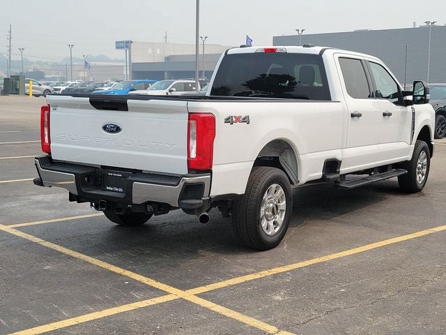 Certified 2024 Ford F250 XLT AWD/4WD image 4