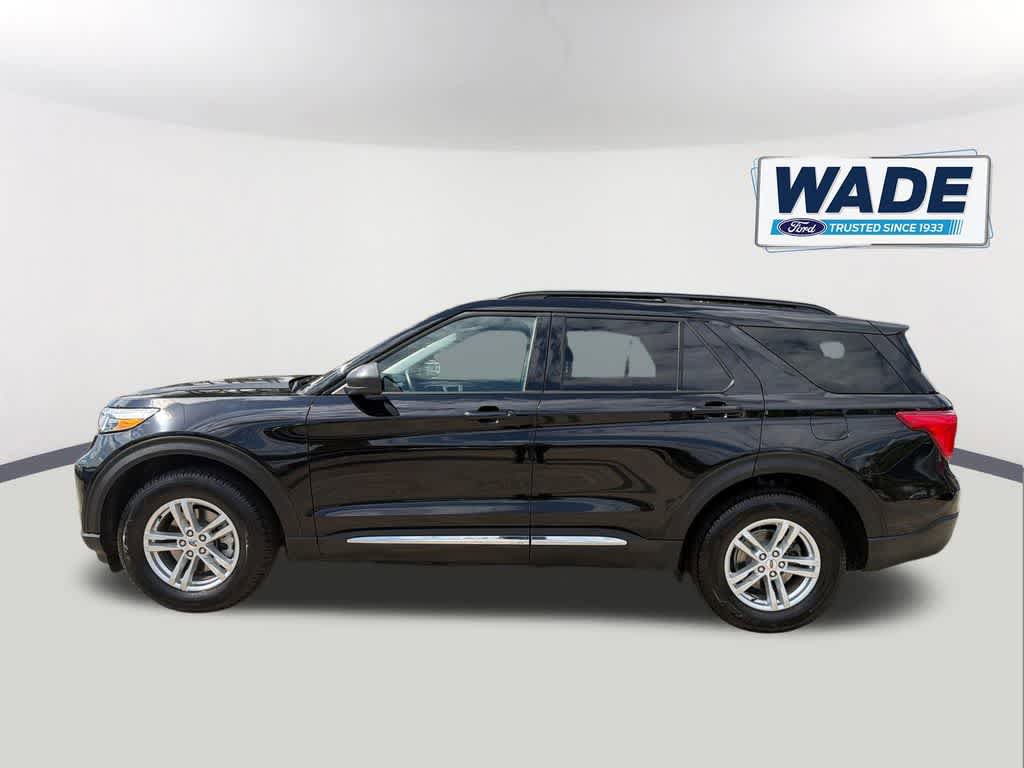 Certified 2023 Ford Explorer XLT w/ Equipment Group 202A AWD/4WD image 8