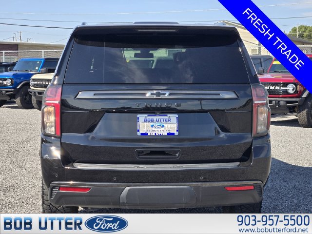 Used 2021 Chevrolet Tahoe Z71 w/ Luxury Package AWD/4WD image 6