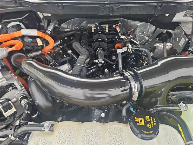 Certified 2025 Ford F150 XLT w/ Equipment Group 302A MID AWD/4WD image 23