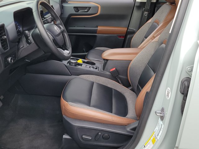 Certified 2024 Ford Bronco Sport Outer Banks w/ Tech Package AWD/4WD image 9