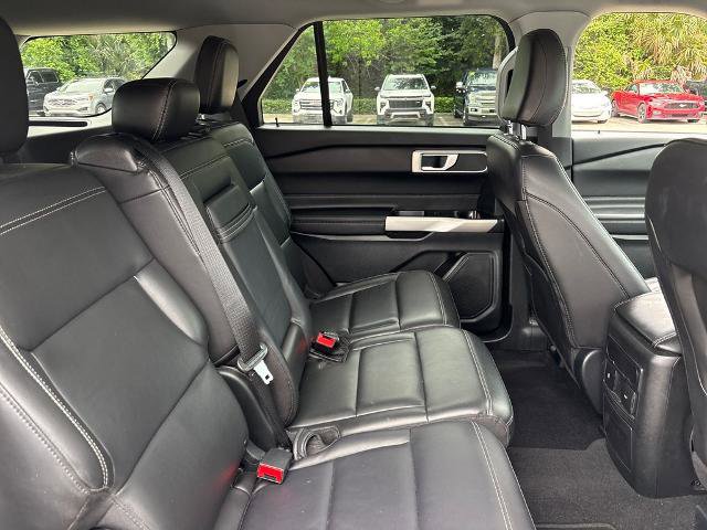 Certified 2023 Ford Explorer XLT w/ Equipment Group 202A RWD image 28