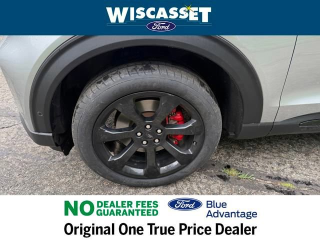 Certified 2022 Ford Explorer ST w/ Equipment Group 401A image 33