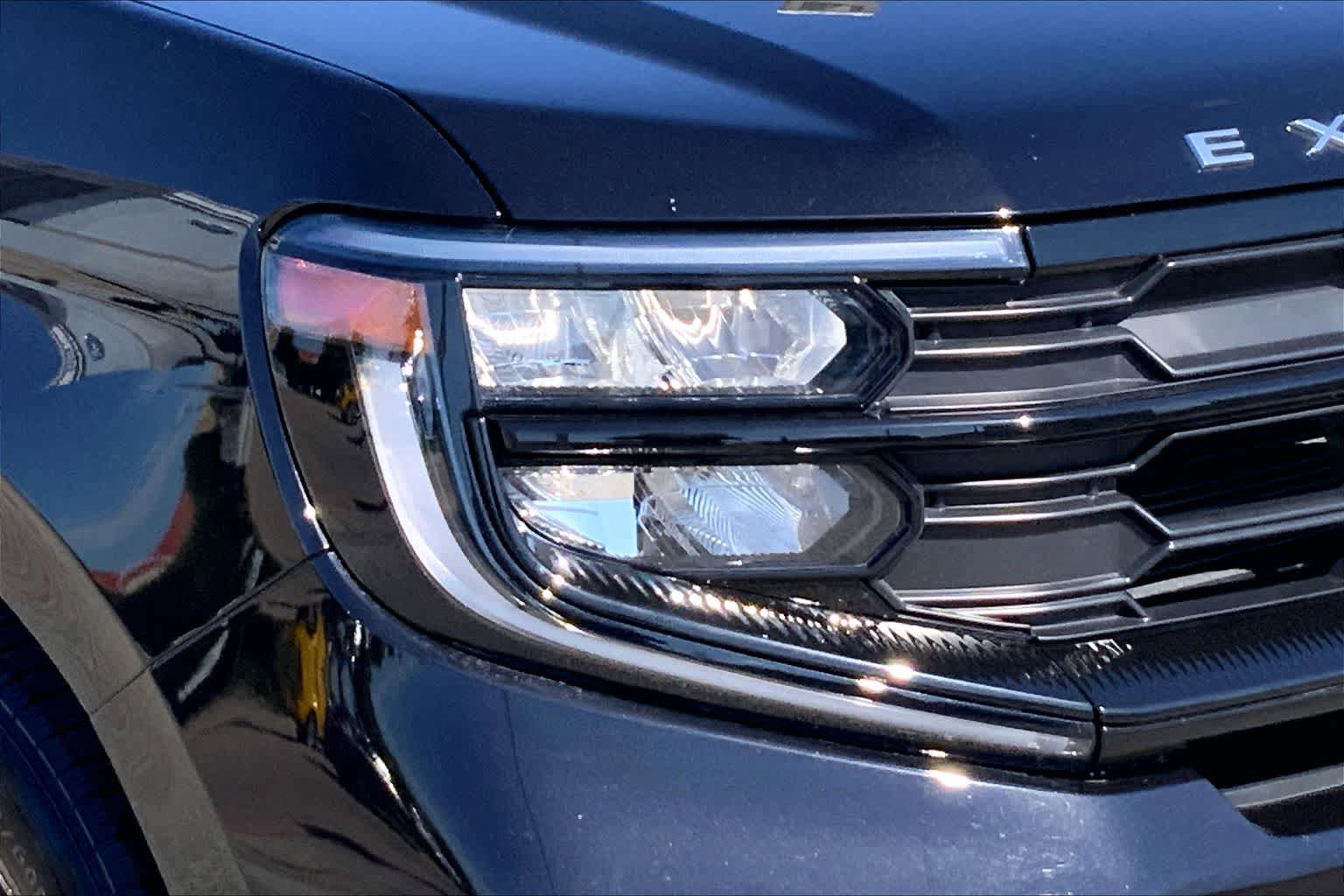 Certified 2025 Ford Expedition Active RWD image 25