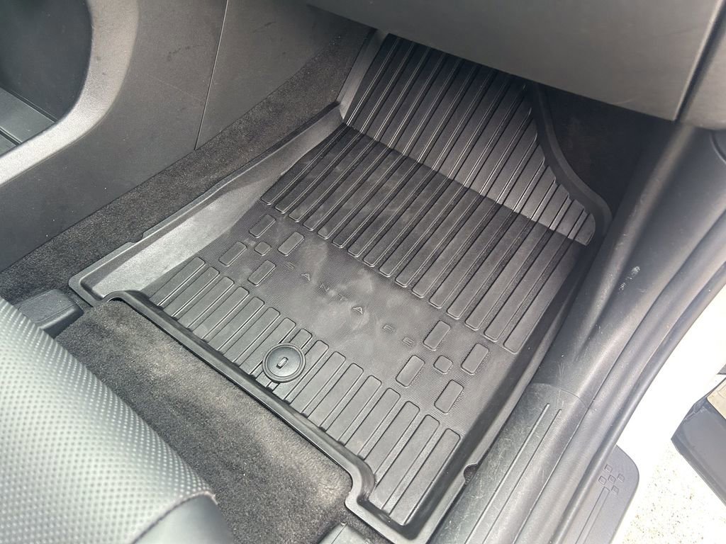 Used 2025 Hyundai Santa Fe XRT image 23