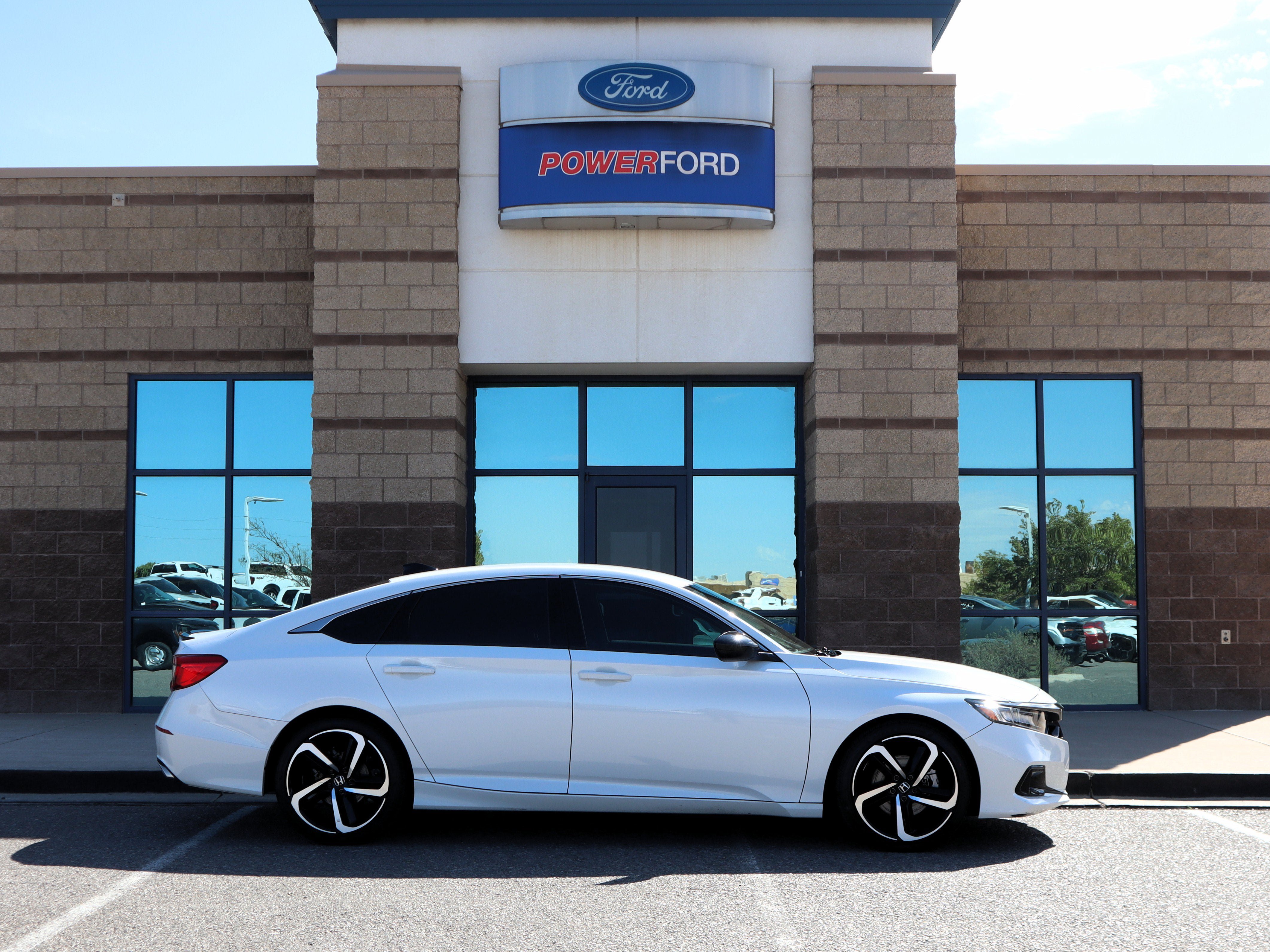 Used 2022 Honda Accord Sport image 5