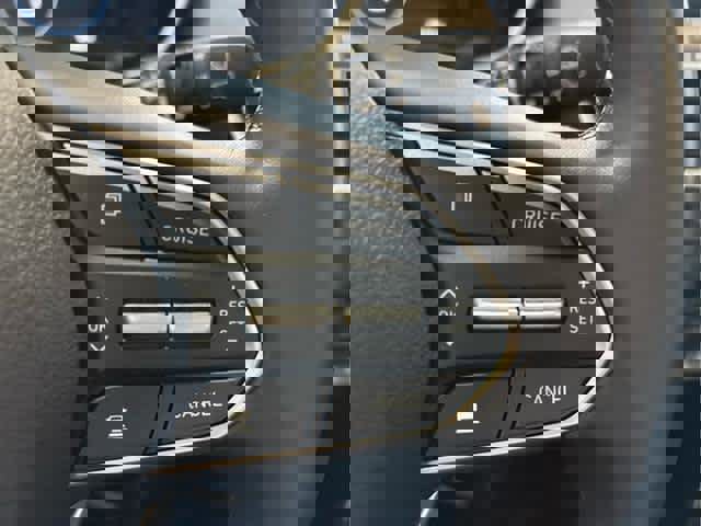 Used 2020 Hyundai Santa Fe Limited image 14