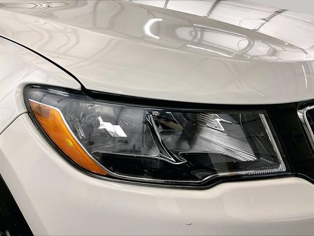 Used 2018 Jeep Compass Limited w/ Safe & Security Group AWD/4WD image 27
