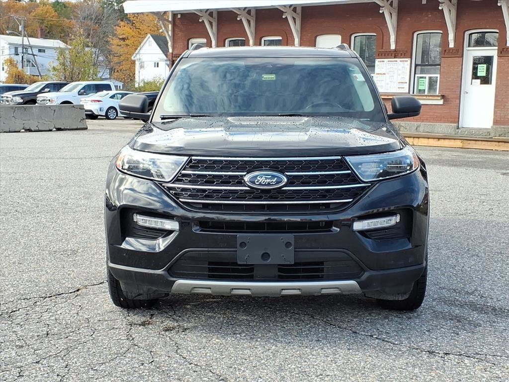 Certified 2020 Ford Explorer XLT w/ Equipment Group 202A image 8