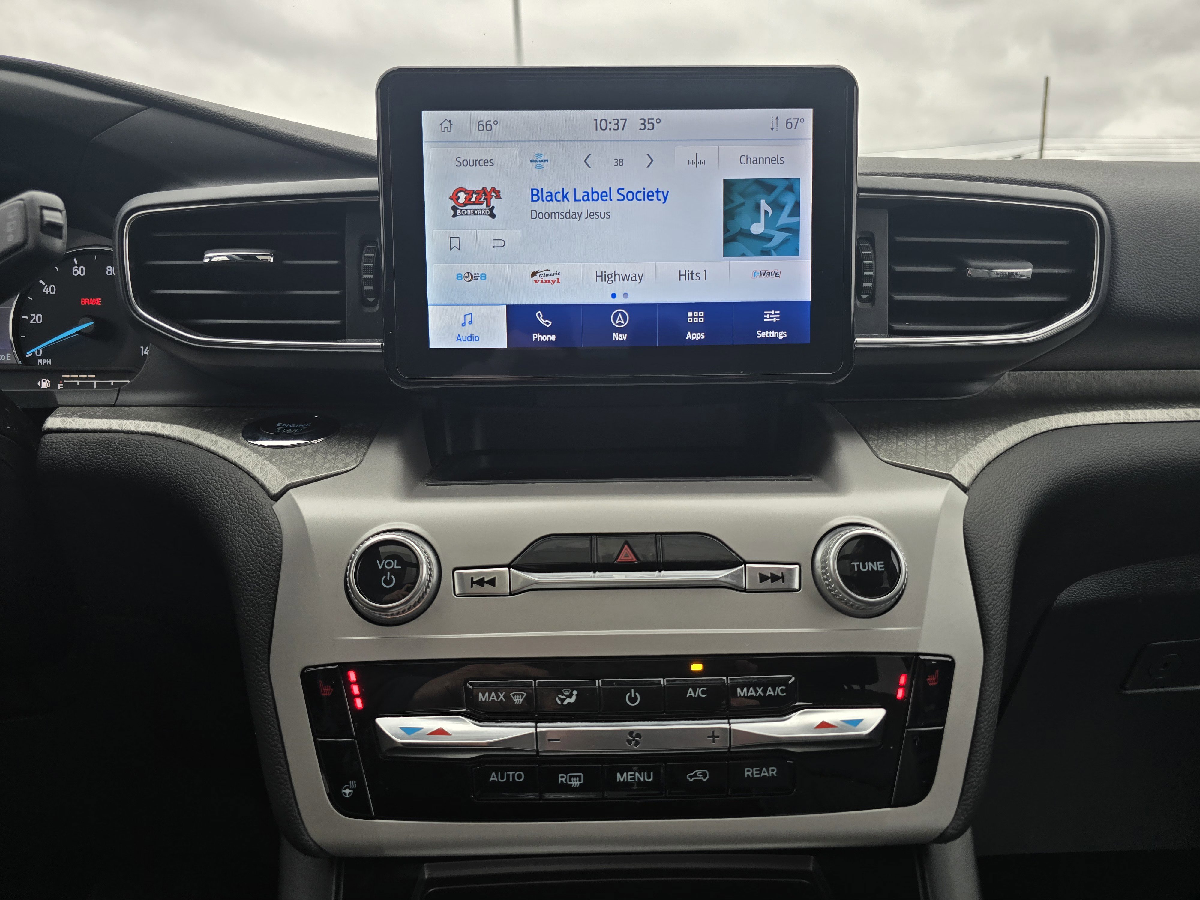 Certified 2023 Ford Explorer Timberline w/ Timberline Technology Package image 28