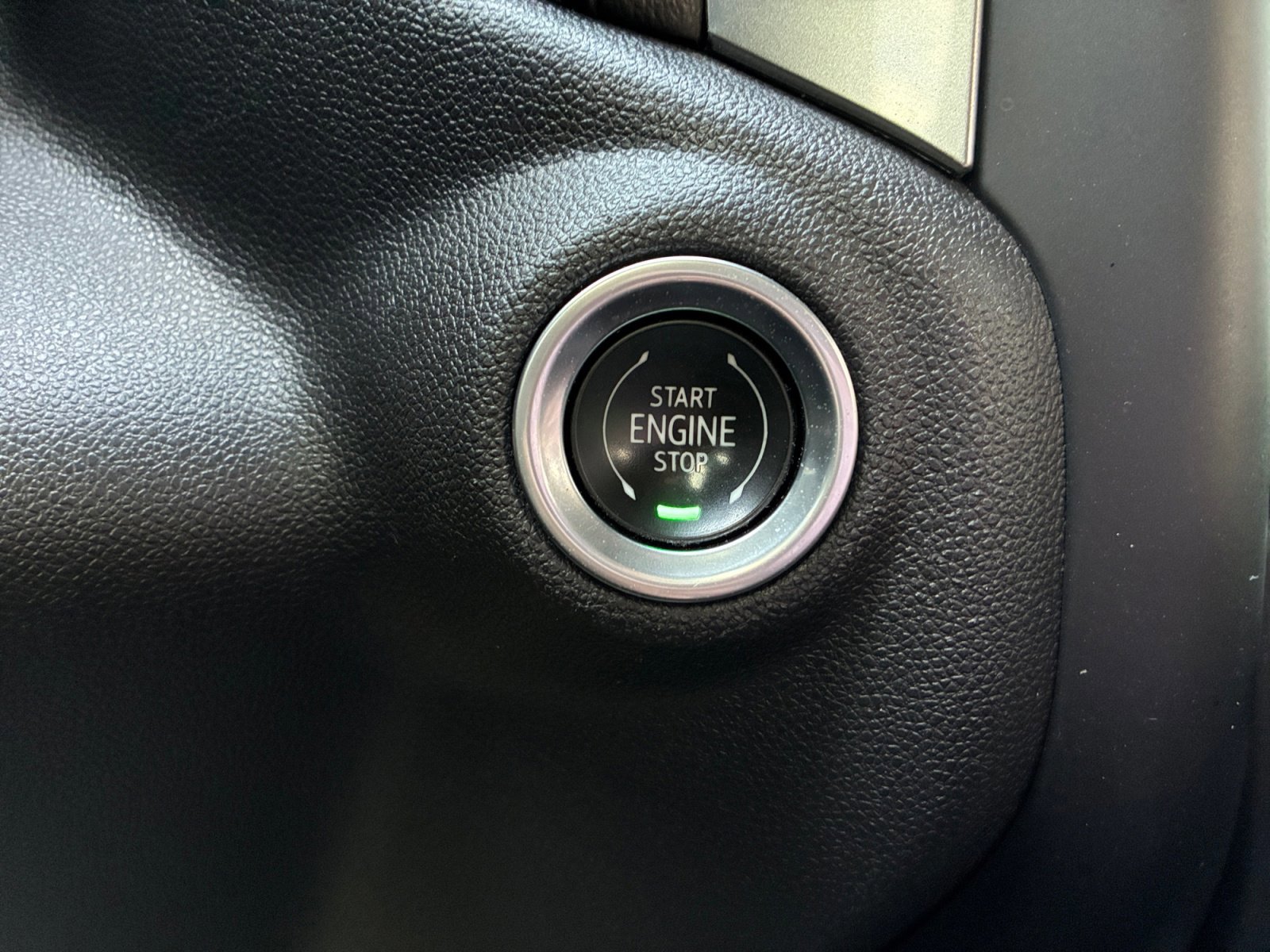 Used 2020 Chevrolet Silverado 1500 LT w/ All-Star Edition image 29