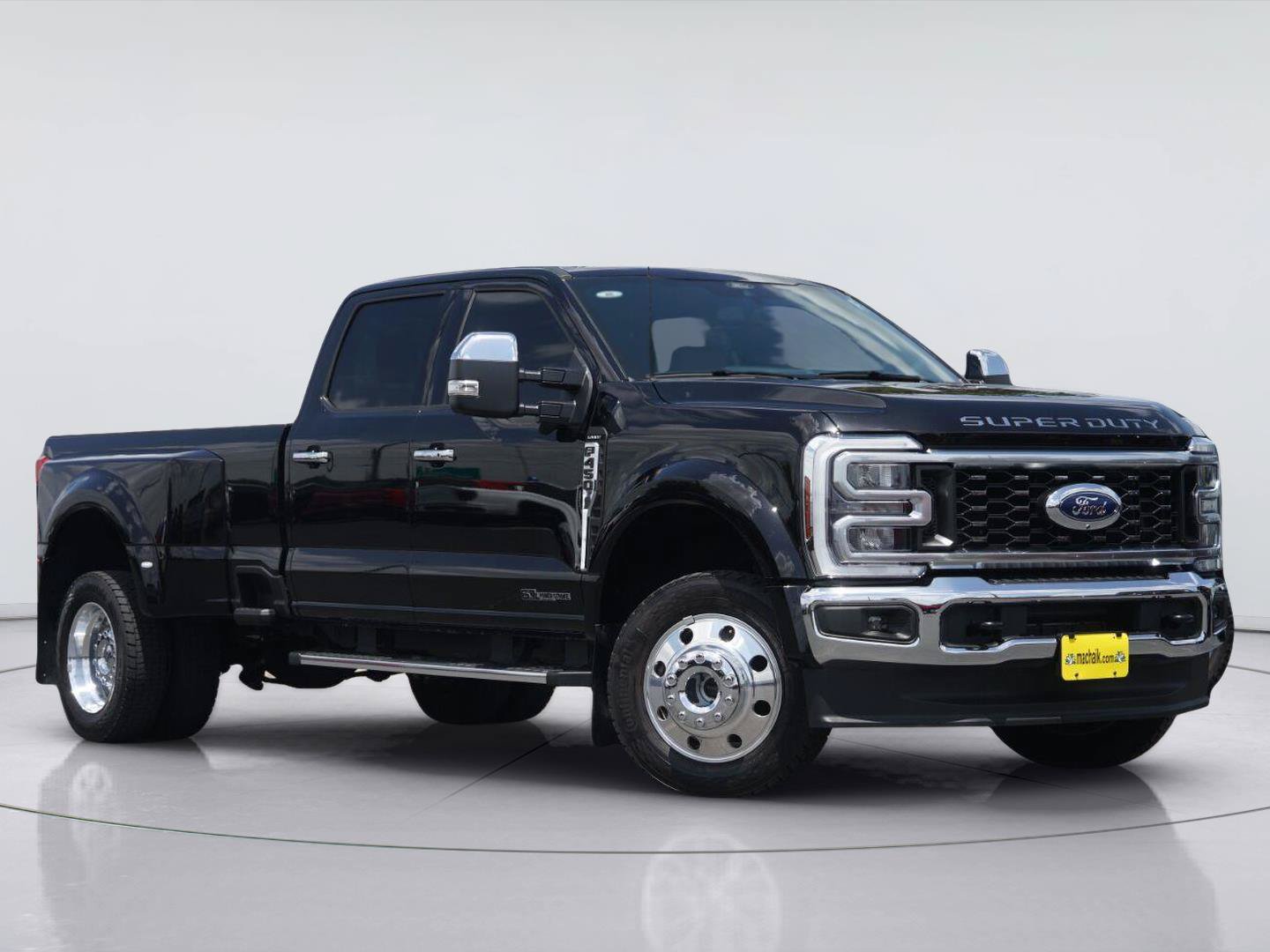 Certified 2026 Ford F450 Lariat w/ Chrome Package AWD/4WD image 2