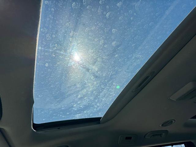 Used 2022 Kia Carnival SX Prestige image 18