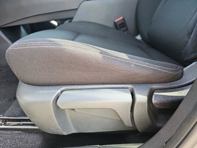 Used 2024 Nissan Rogue S AWD/4WD image 27