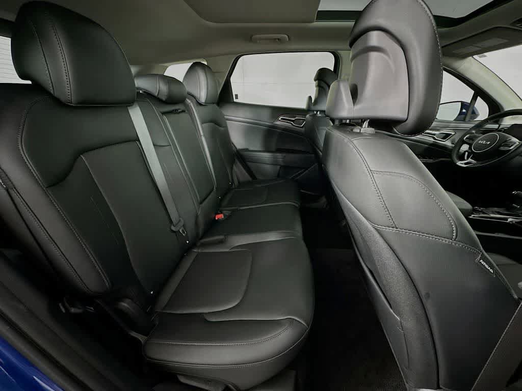 Used 2025 Kia Sportage SX FWD image 34
